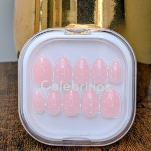 Celebrities Press-On Nails in Pink Polka Dot